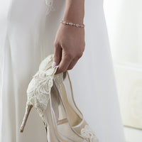 Daisy Tennis Bracelet - Amy O. Bridal