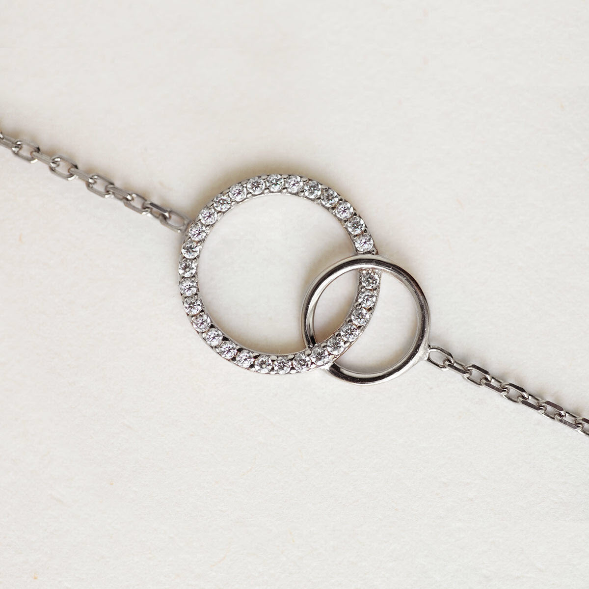 Interlocking Circle Bracelet