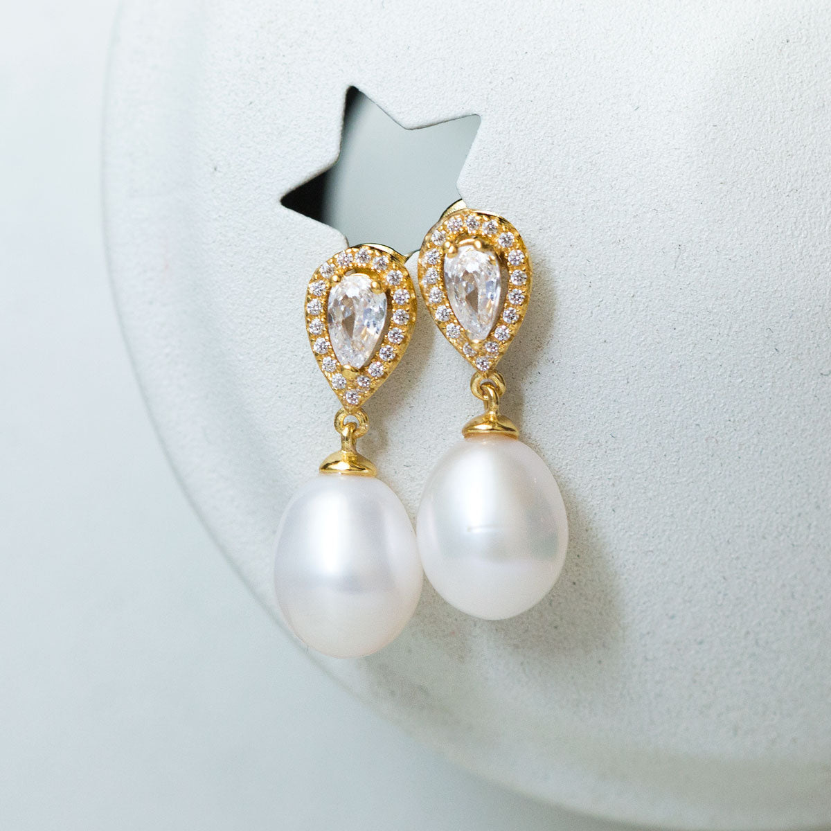 Freshwater Pearl Drop Earrings