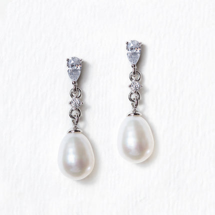 Perla Classic Dainty Drop Earrings