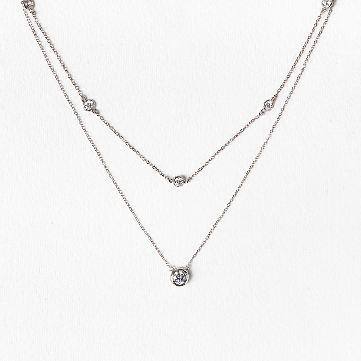 caption:Crystal Chain Round Layered Necklace