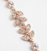 Boho Leaf Eternity Choker