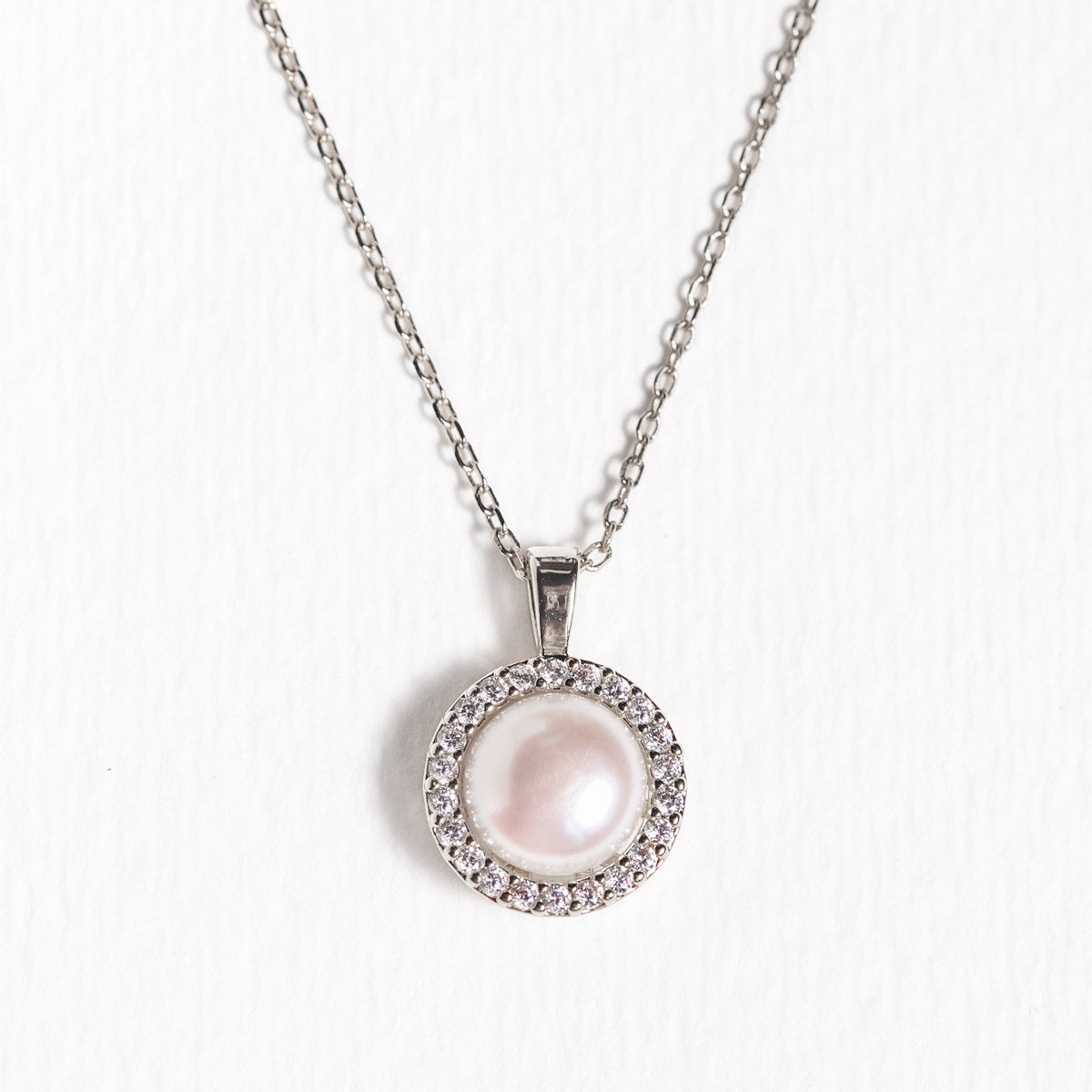 Freshwater Pearl Halo Necklace