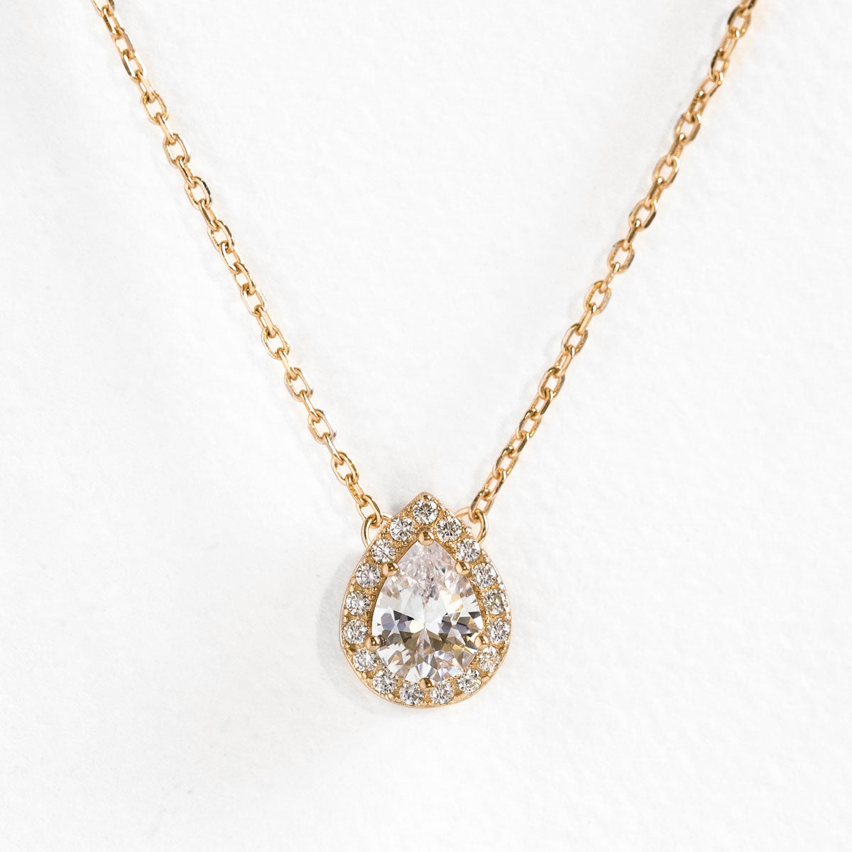 Margaux Teardrop Necklace MM