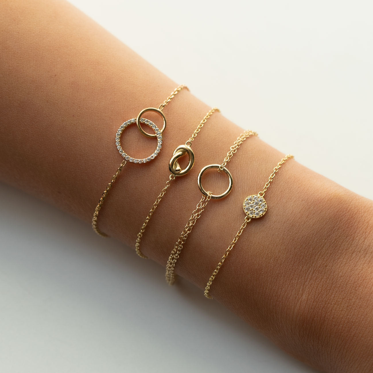 Interlocking Circle Bracelet