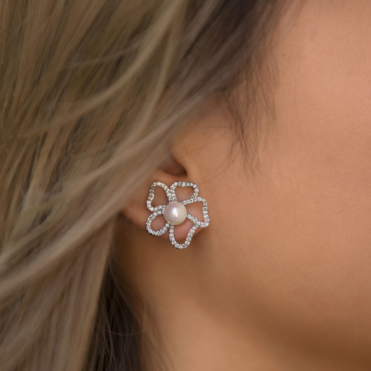 Pearl Flower Earrings