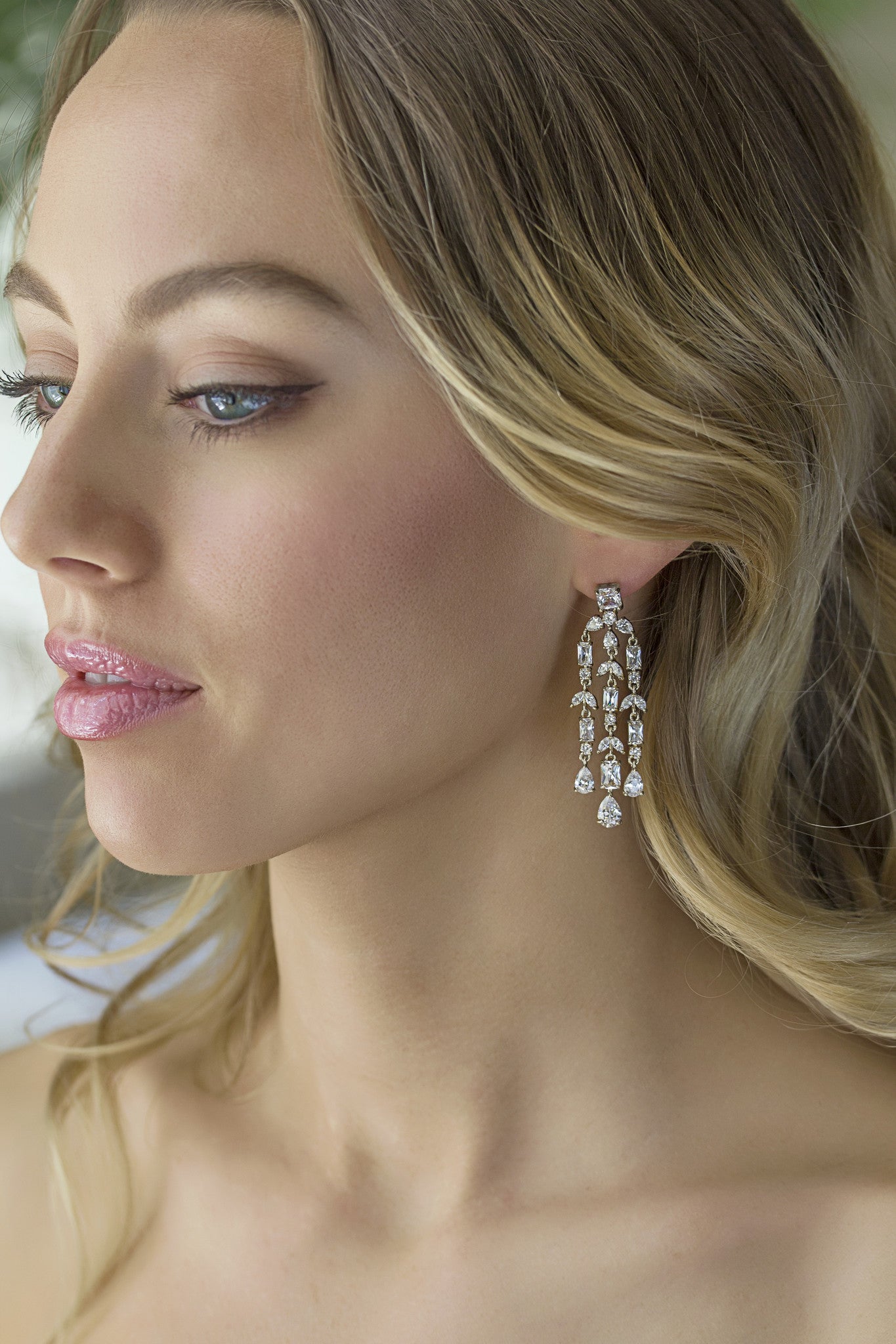 Fleur Chandelier Earrings - Amy O. Bridal