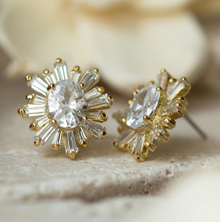 Deco Stud Earrings - Amy O. Bridal