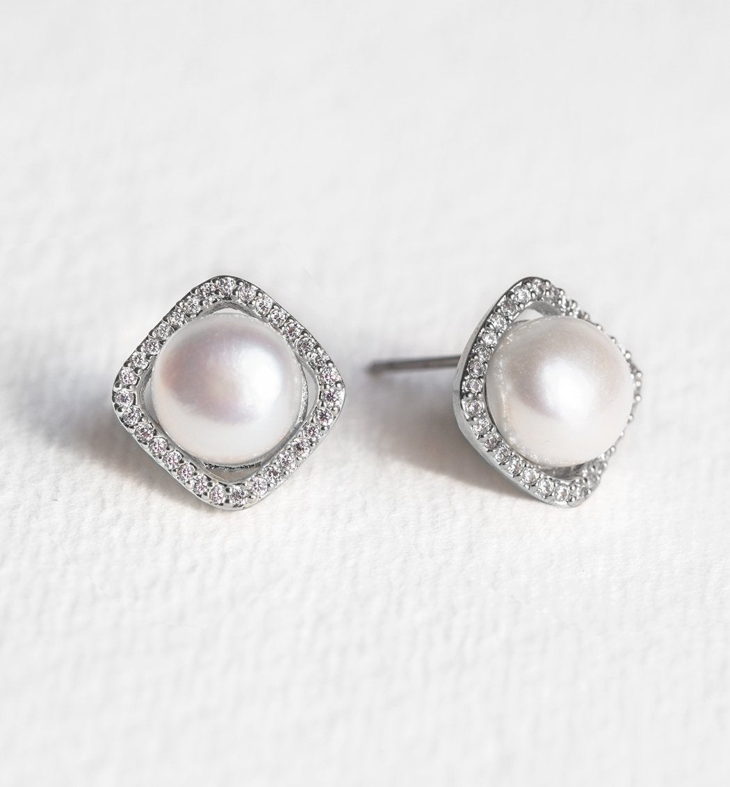 Perla Cushion Halo Stud Earrings - Amy O. Bridal