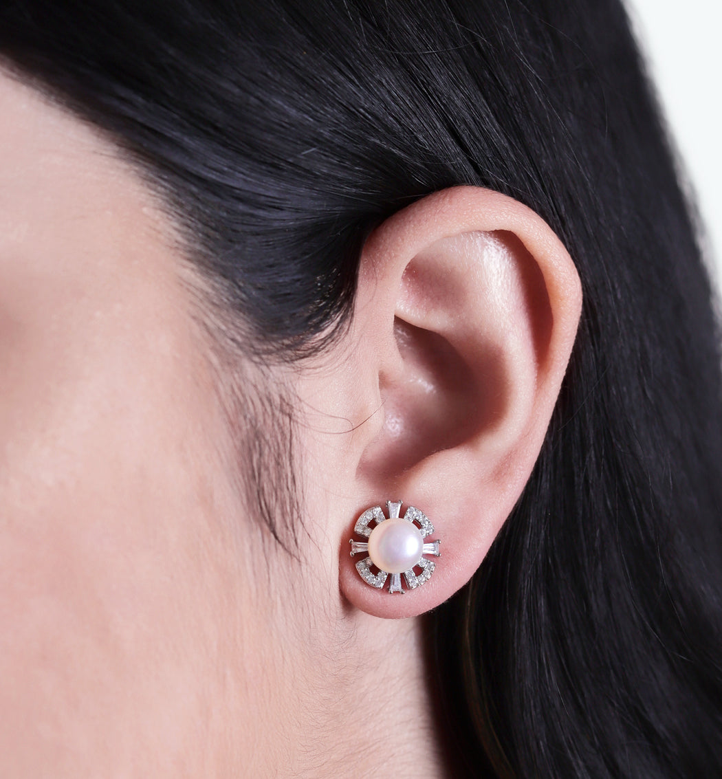 Deco Pearl Stud Earrings - Amy O. Bridal