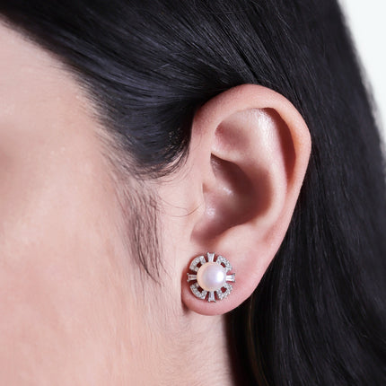 Deco Pearl Stud Earrings