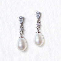 Perla Classic Dainty Drop Earrings