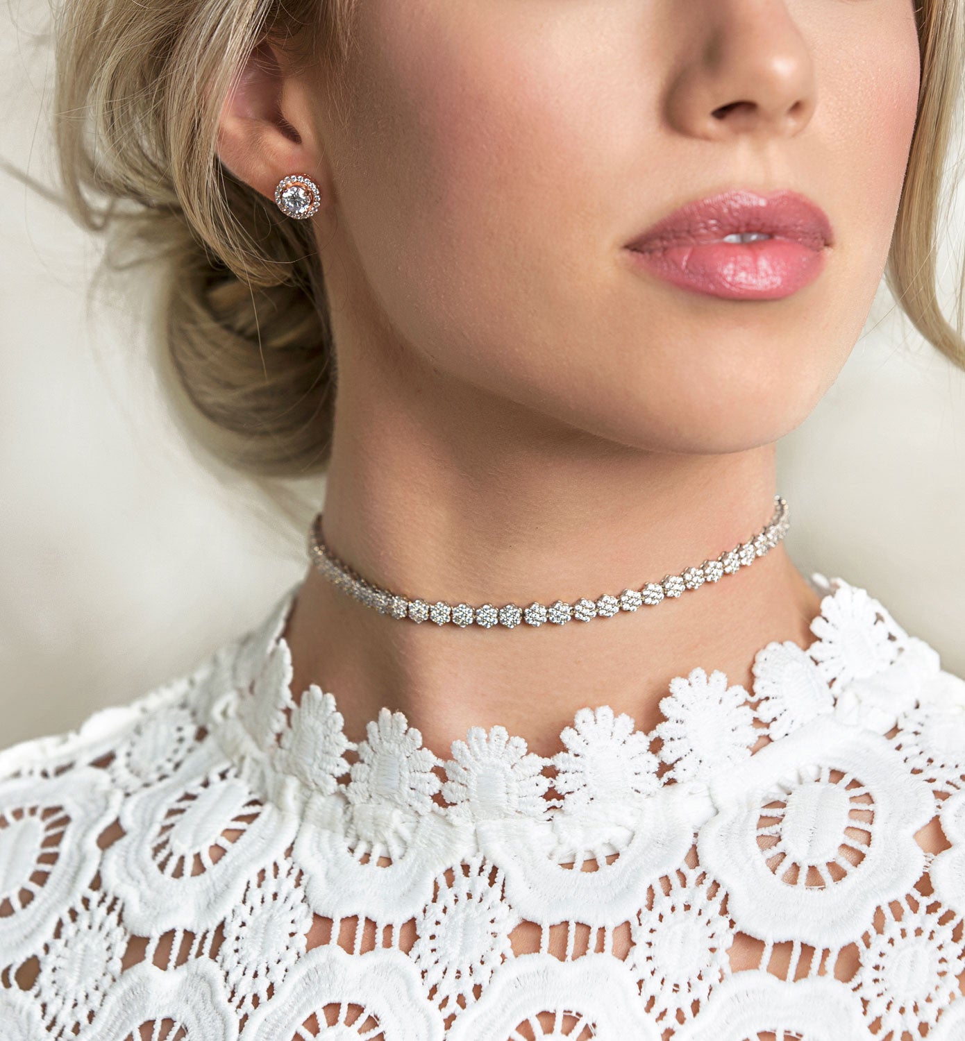 Daisy Eternity Choker - Amy O. Bridal