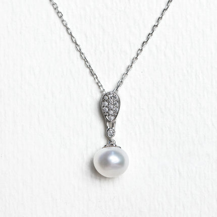 Freshwater Pearl Pendant Necklace