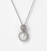 Brea Pearl Pendant Necklace